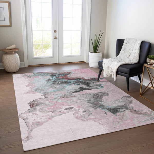 Homeroots 3' Abstract Washable Area Rug - Stylish Indoor Outdoor Design, Durable, Stain Resistant, Versatile Pink Polyester 617825