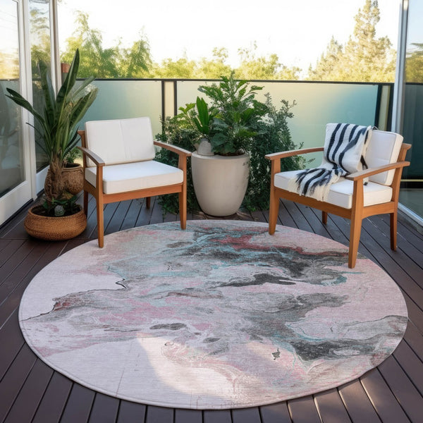 Homeroots 3' Abstract Washable Area Rug - Stylish Indoor Outdoor Design, Durable, Stain Resistant, Versatile Pink Polyester 617826