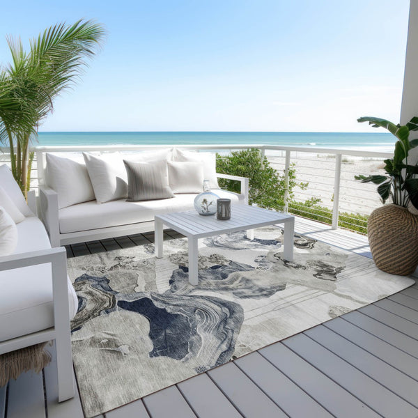 Homeroots 3' Abstract Washable Indoor Outdoor Area Rug - Stylish, Durable, And Perfect For High Traffic Spaces Ivory Polyester 617894