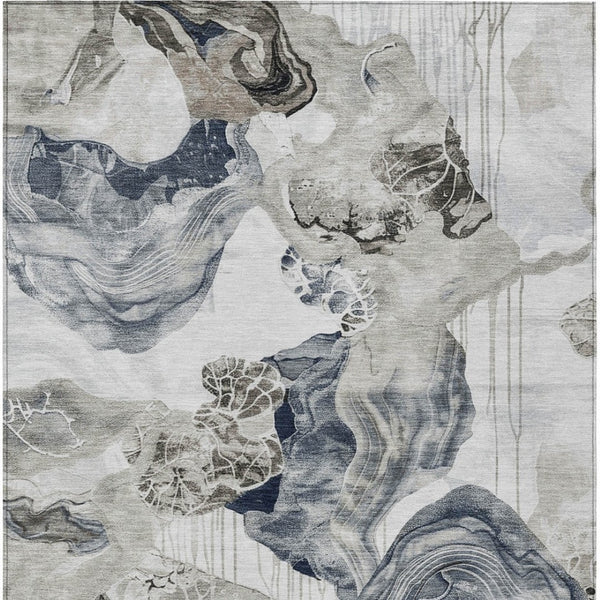 Homeroots 3' Abstract Washable Indoor Outdoor Area Rug - Stylish, Durable, And Perfect For High Traffic Spaces Ivory Polyester 617894