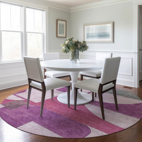 Homeroots 3' Geometric Washable Indoor Outdoor Area Rug - Stylish, Durable & Stain Resistant For Any Space Blush Polyester 617898