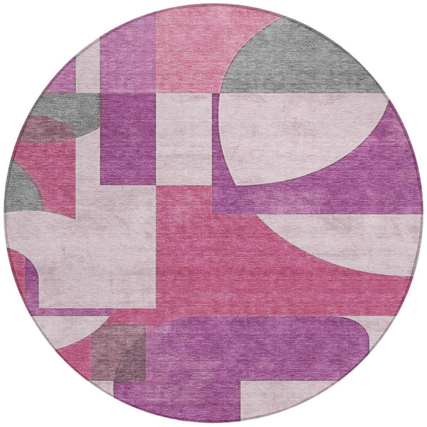 Homeroots 3' Geometric Washable Indoor Outdoor Area Rug - Stylish, Durable & Stain Resistant For Any Space Blush Polyester 617898