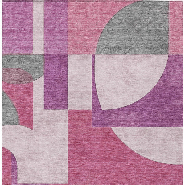 Homeroots 3' Geometric Washable Indoor Outdoor Area Rug - Stylish, Durable & Stain Resistant For Any Space Blush Polyester 617901