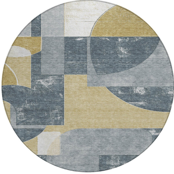 Homeroots 3' Geometric Washable Indoor Outdoor Area Rug - Stylish, Durable & Stain Resistant For Any Space Gray Polyester 617916