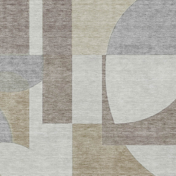 Homeroots 3' Geometric Washable Indoor Outdoor Area Rug - Stylish, Durable & Stain Resistant For Any Space Khaki Polyester 617920