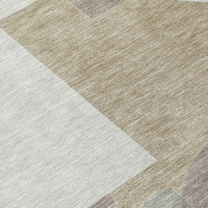 Homeroots 3' Geometric Washable Indoor Outdoor Area Rug - Stylish, Durable & Stain Resistant For Any Space Khaki Polyester 617922