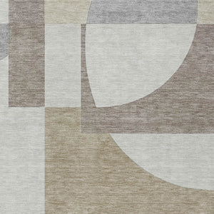 Homeroots 3' Geometric Washable Indoor Outdoor Area Rug - Stylish, Durable & Stain Resistant For Any Space Khaki Polyester 617925