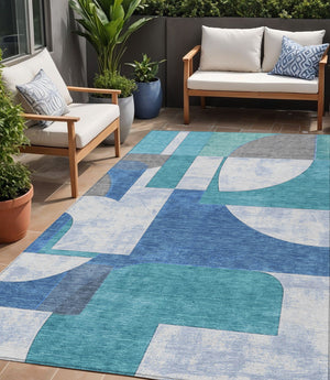 Homeroots 3' Geometric Washable Indoor Outdoor Area Rug - Stylish, Durable & Stain Resistant For Any Space Teal Polyester 617927
