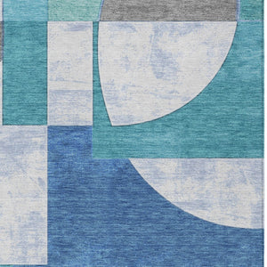 Homeroots 3' Geometric Washable Indoor Outdoor Area Rug - Stylish, Durable & Stain Resistant For Any Space Teal Polyester 617930