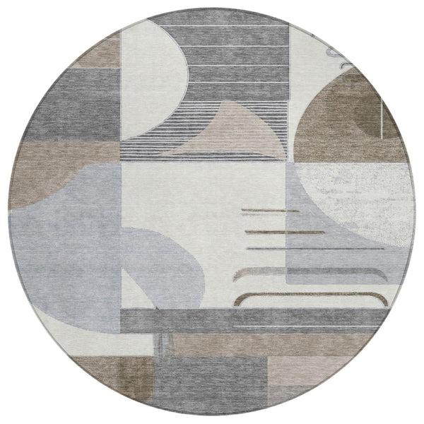 HomeRoots 5' Modern Taupe Gray and Ivory Geometric Washable Area Rug for Indoor and Outdoor Spaces 8' Round 618000