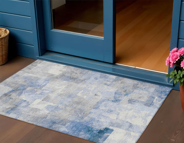 Homeroots 3' Abstract Washable Indoor Outdoor Area Rug - Stylish, Durable & Stain Resistant For Any Space Denim Polyester 618082