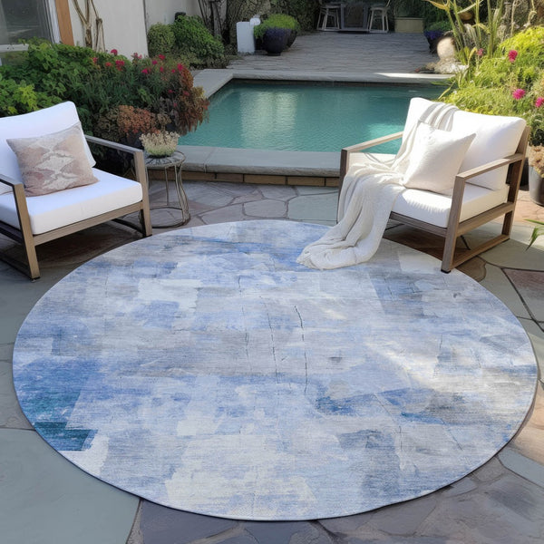 Homeroots 3' Abstract Washable Indoor Outdoor Area Rug - Stylish, Durable & Stain Resistant For Any Space Denim Polyester 618084
