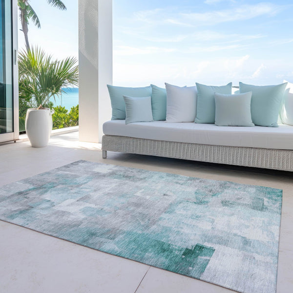 Homeroots 3' Abstract Washable Indoor Outdoor Area Rug - Stylish, Durable & Stain Resistant For Any Space Teal Polyester 618097