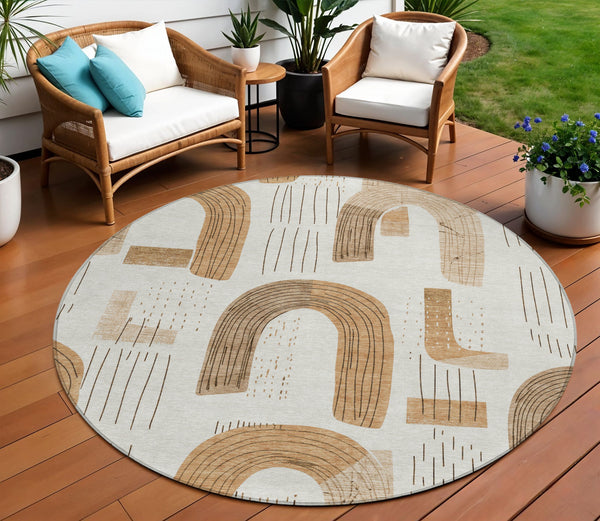 Homeroots 3' Stylish Geometric Washable Area Rug For Indoor And Outdoor Use - Durable And Stain Resistant Design Ivory Polyester 618102