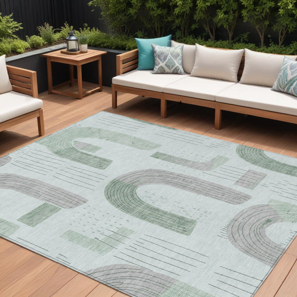Homeroots 3' Stylish Geometric Washable Area Rug For Indoor And Outdoor Use - Durable And Stain Resistant Design Mint Polyester 618111