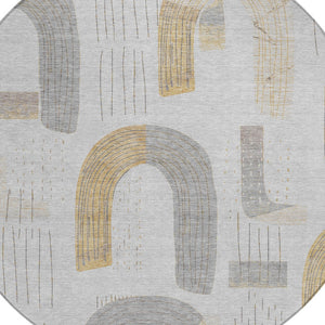 Homeroots 3' Stylish Geometric Washable Area Rug For Indoor And Outdoor Use - Durable And Stain Resistant Design Silver Polyester 618120