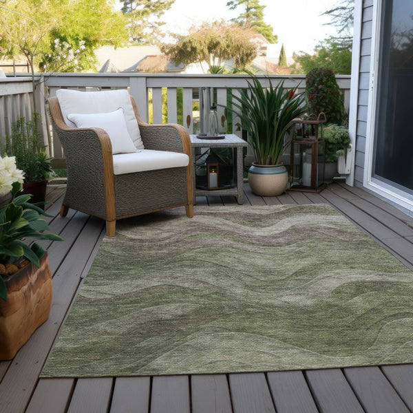 Homeroots 3' Abstract Washable Indoor Outdoor Area Rug - Stylish, Durable, Stain-resistant For Any Space! Green Polyester 618171