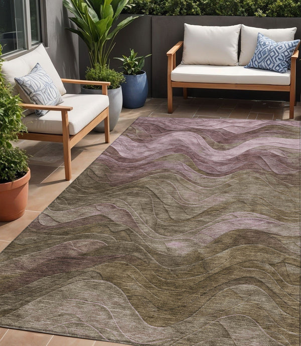Homeroots 3' Abstract Washable Indoor Outdoor Area Rug - Stylish, Durable, Stain-resistant For Any Space! Taupe Polyester 618185