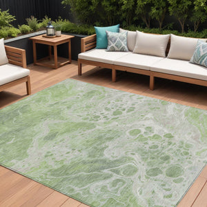 Homeroots 3' X 5' Artistic Green And Ivory Abstract Washable Indoor-outdoor Area Rug For Stylish Spaces Aloe Polyester 618297