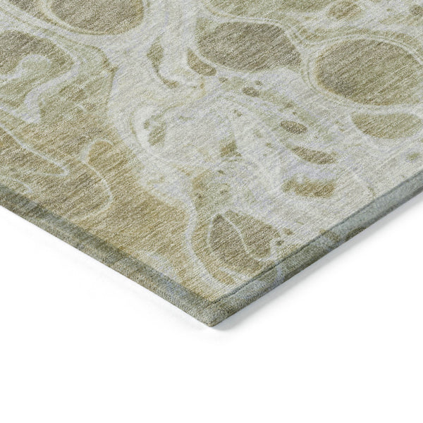 Homeroots 3' X 5' Artistic Green And Ivory Abstract Washable Indoor-outdoor Area Rug For Stylish Spaces Gold Polyester 618298