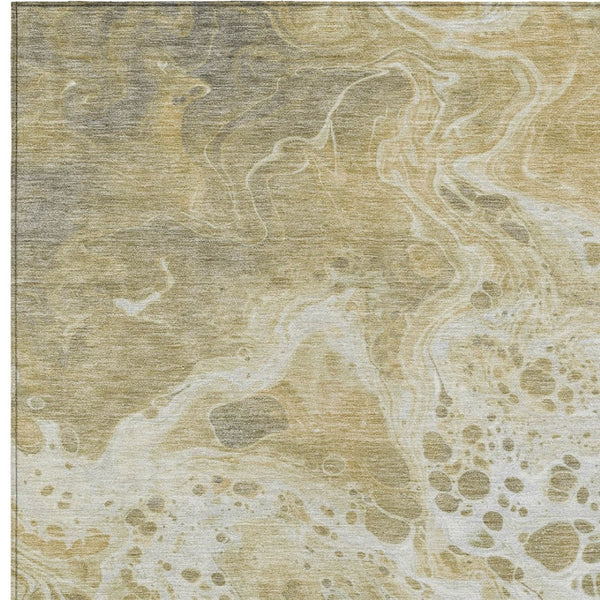 Homeroots 3' X 5' Artistic Green And Ivory Abstract Washable Indoor-outdoor Area Rug For Stylish Spaces Gold Polyester 618298