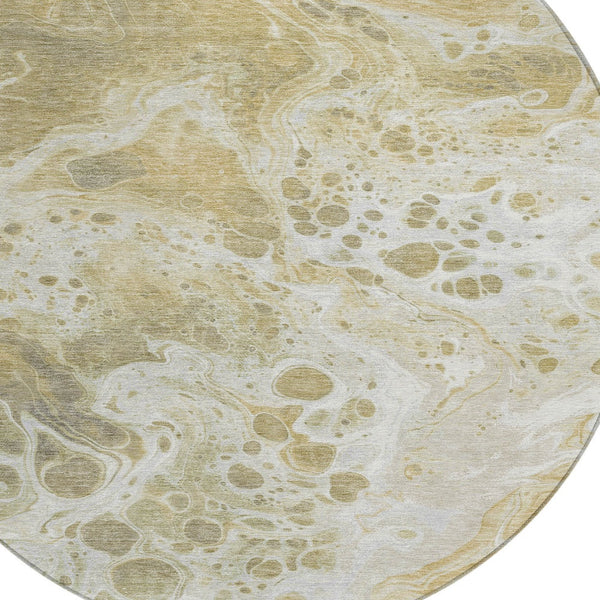 Homeroots 3' X 5' Artistic Green And Ivory Abstract Washable Indoor-outdoor Area Rug For Stylish Spaces Gold Polyester 618300