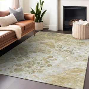 Homeroots 3' X 5' Artistic Green And Ivory Abstract Washable Indoor-outdoor Area Rug For Stylish Spaces Gold Polyester 618303