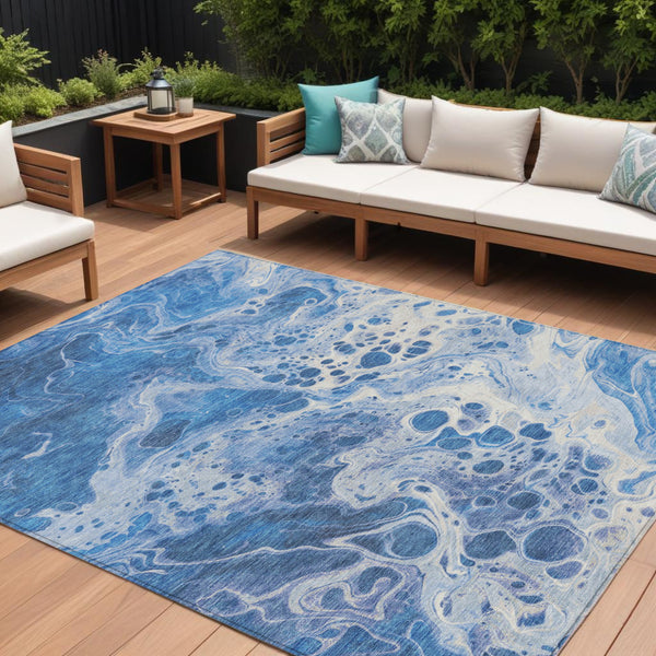 Homeroots 3' X 5' Artistic Green And Ivory Abstract Washable Indoor-outdoor Area Rug For Stylish Spaces Navy Polyester 618308
