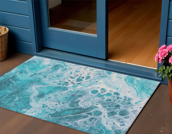 Homeroots 3' X 5' Artistic Green And Ivory Abstract Washable Indoor-outdoor Area Rug For Stylish Spaces Teal Polyester 618322