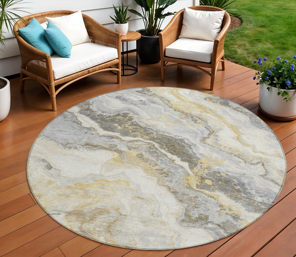 Homeroots 3' Botanical Leaves Washable Area Rug – Stylish Indoor Outdoor Accent For Home & Patio Spaces Gold Polyester 618426