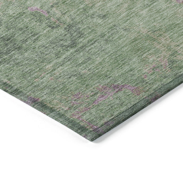 Homeroots 3' X 5' Abstract Artichoke Green And Eggplant Washable Area Rug For Indoor And Outdoor Use Aloe Polyester 618442