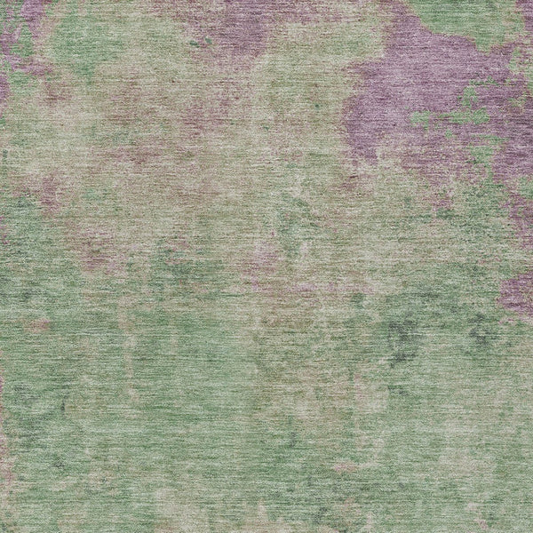 Homeroots 3' X 5' Abstract Artichoke Green And Eggplant Washable Area Rug For Indoor And Outdoor Use Aloe Polyester 618445