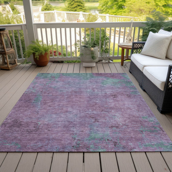 Homeroots 3' X 5' Abstract Artichoke Green And Eggplant Washable Area Rug For Indoor And Outdoor Use Lavender Polyester 618449