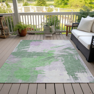 Homeroots 3' Washable Indoor Outdoor Area Rug In Abstract Design - Durable, Stain Resistant, And Stylish! Green Polyester 618466