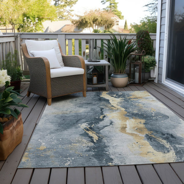 Homeroots 3' Abstract Gold Washable Indoor Outdoor Area Rug - Stylish Durability For Home And Garden Spaces Graphite Polyester 618506