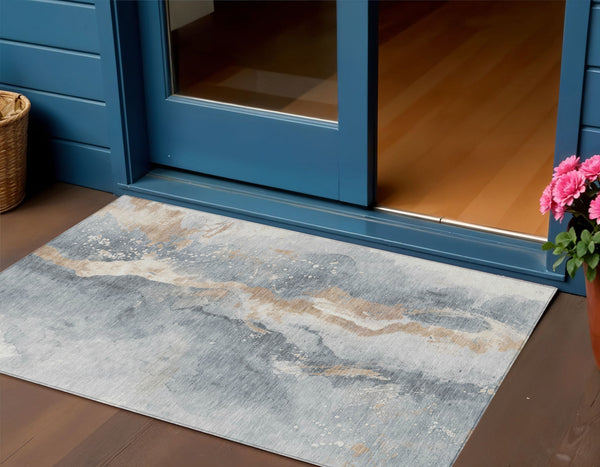 Homeroots 3' Abstract Gold Washable Indoor Outdoor Area Rug - Stylish Durability For Home And Garden Spaces Gray Polyester 618508