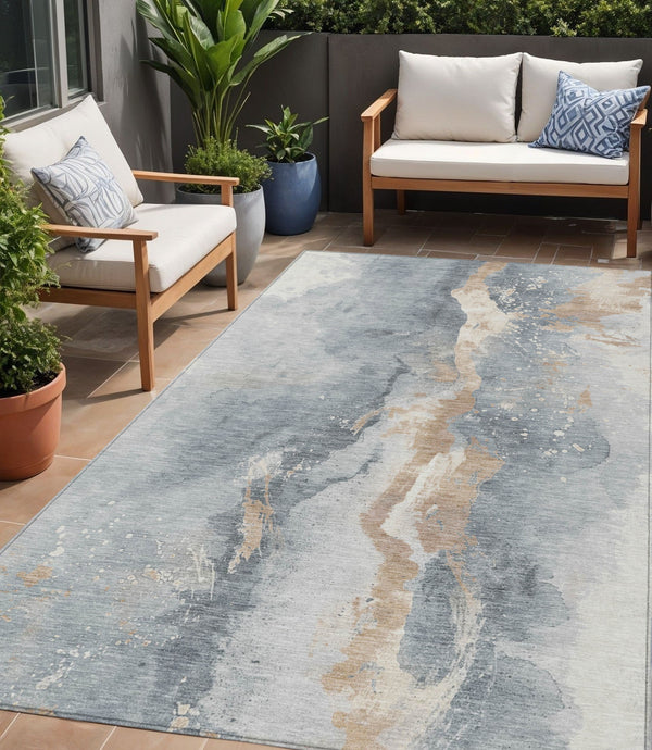 Homeroots 3' Abstract Gold Washable Indoor Outdoor Area Rug - Stylish Durability For Home And Garden Spaces Gray Polyester 618509