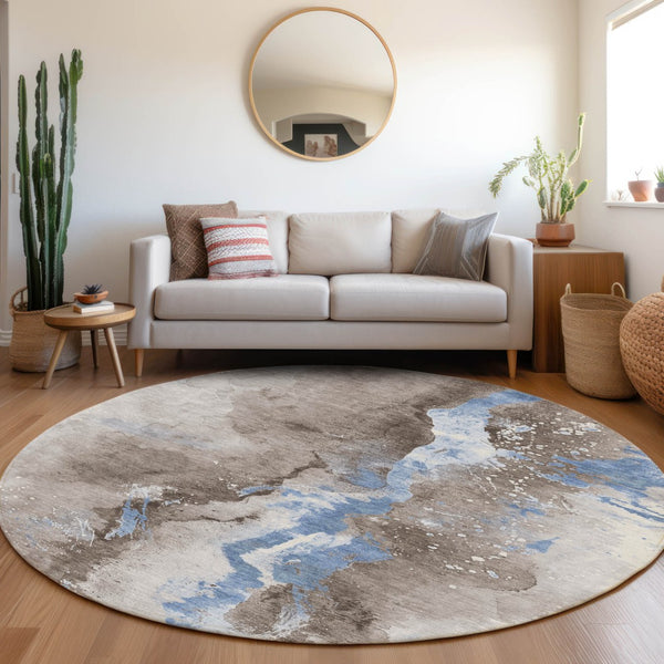 Homeroots 3' Abstract Gold Washable Indoor Outdoor Area Rug - Stylish Durability For Home And Garden Spaces Taupe Polyester 618528