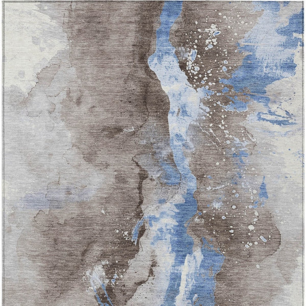 Homeroots 3' Abstract Gold Washable Indoor Outdoor Area Rug - Stylish Durability For Home And Garden Spaces Taupe Polyester 618531