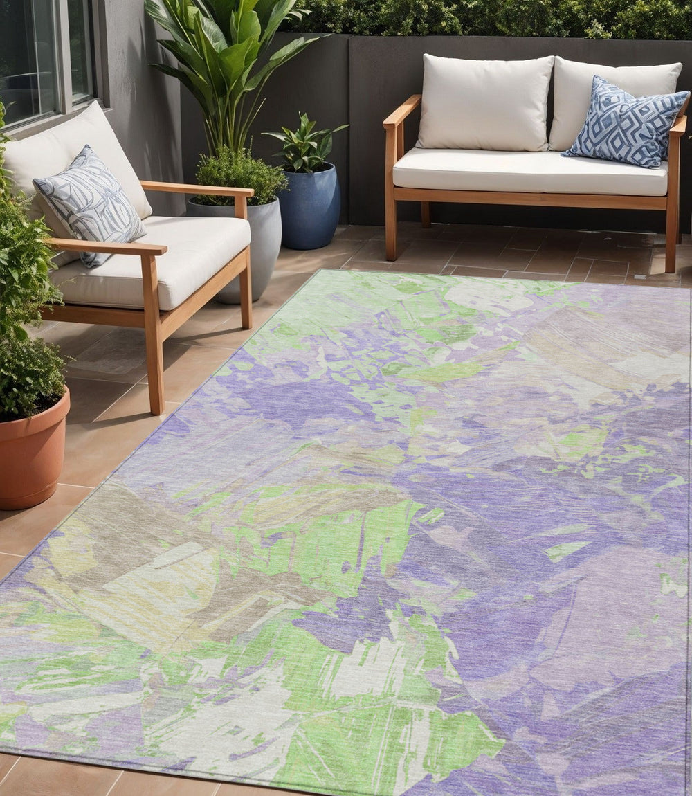 Homeroots 3' Abstract Multi-color Washable Indoor Outdoor Area Rug For Stylish Living Spaces And Patios Lavender Polyester 618545