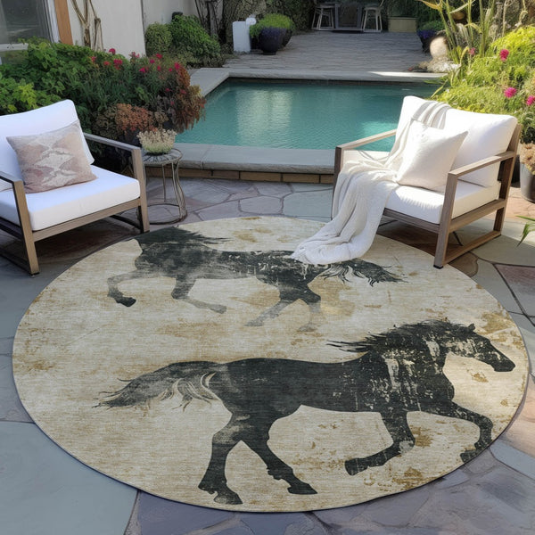 Homeroots 3' X 5' Horse Design Washable Area Rug - Stylish Indoor Outdoor Accent For Home & Patio Spaces Beige Polyester 618639