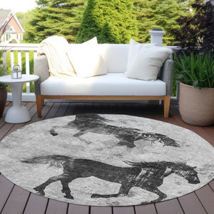 Homeroots 3' X 5' Horse Design Washable Area Rug - Stylish Indoor Outdoor Accent For Home & Patio Spaces Gray Polyester 618657