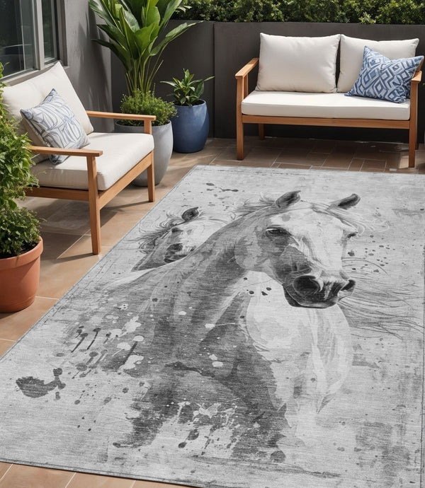 Homeroots 3' X 5' Stylish Horse Washable Indoor Outdoor Area Rug For High Traffic Spaces And Easy Maintenance Gray Polyester 618680