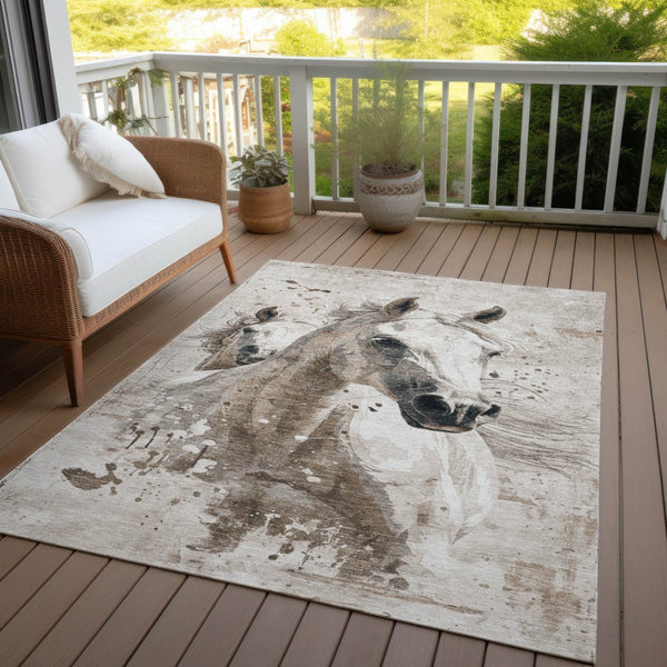 Homeroots 3' X 5' Stylish Horse Washable Indoor Outdoor Area Rug For High Traffic Spaces And Easy Maintenance Ivory Polyester 618690