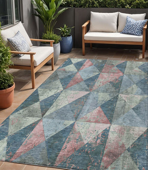 Homeroots 3' Stylish Geometric Washable Area Rug For Indoor & Outdoor Use – Durable, Stain-resistant Design Denim Polyester 618704