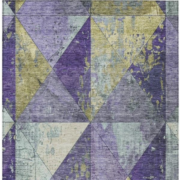 Homeroots 3' Stylish Geometric Washable Area Rug For Indoor & Outdoor Use – Durable, Stain-resistant Design Eggplant Polyester 618710
