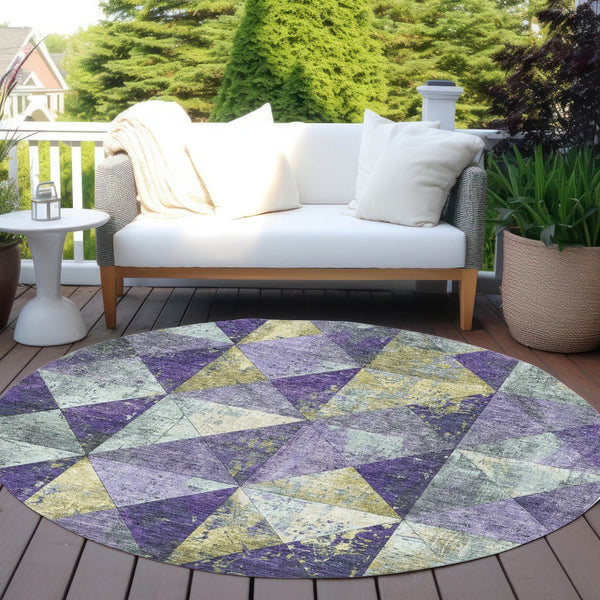 HomeRoots 5' Eggplant and Gold Geometric Area Rug - Stylish Washable Rug for Indoor and Outdoor Spaces 8' Round 618711