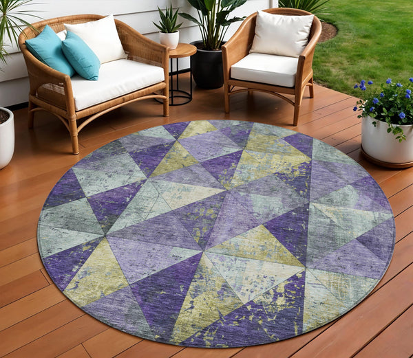 Homeroots 3' Stylish Geometric Washable Area Rug For Indoor & Outdoor Use – Durable, Stain-resistant Design Eggplant Polyester 618711