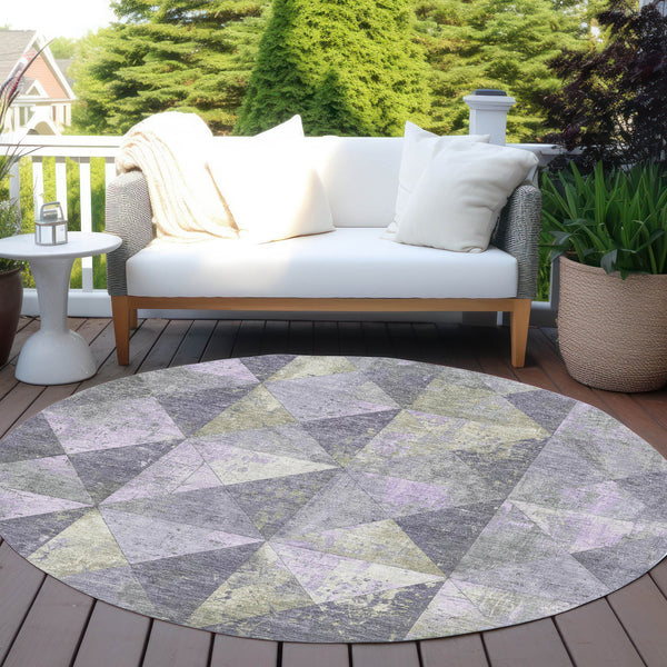 Homeroots 3' Stylish Geometric Washable Area Rug For Indoor & Outdoor Use – Durable, Stain-resistant Design Lavender Polyester 618717