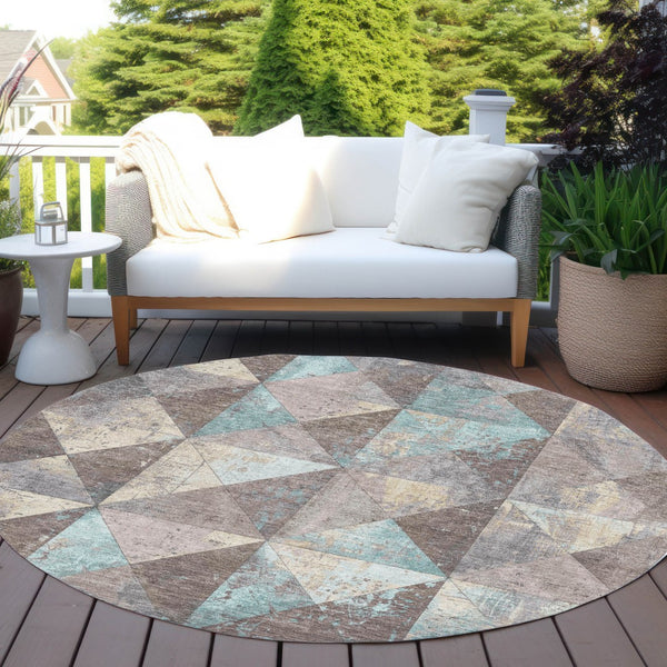 Homeroots 3' Stylish Geometric Washable Area Rug For Indoor & Outdoor Use – Durable, Stain-resistant Design Mocha Polyester 618723